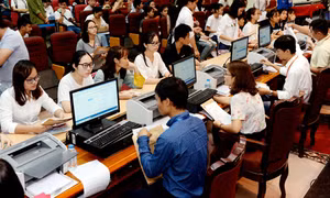 9 điểm mỗi môn vẫn trượt, nhiều thí sinh ‘choáng’ với điểm chuẩn đại học