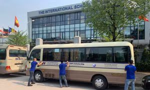 An toàn trên những chuyến xe đưa đón học sinh - Bài cuối: Cần chế tài cho dịch vụ vận tải đặc thù
