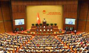 Kỳ họp bất thường lần thứ 9 quyết định nhiều vấn đề cấp bách 