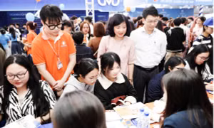 Trường đại học dành quỹ học bổng 55 tỷ đồng tiếp sức tân sinh viên
