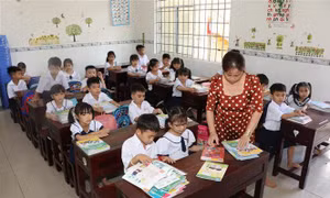 Tìm giải pháp giải quyết tình trạng thiếu hàng trăm nghìn giáo viên 