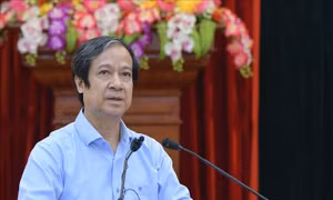 Bộ trưởng Nguyễn Kim Sơn: Việc bù đắp kiến thức cho học sinh không chỉ trong một năm mà nhiều năm