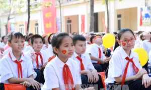 Chương trình và sách giáo khoa mới có nhiều môn không chấm điểm