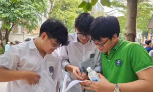 Đề thi Toán lớp 10: Giữ nhịp đổi mới, đánh giá đúng năng lực học sinh