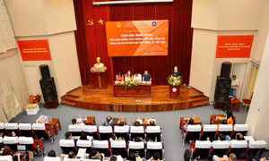 Nhiều chương trình đào tạo giáo viên nghệ thuật còn mang nặng tính hàn lâm