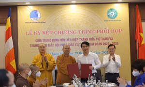 Phát huy vai trò của các thanh niên tiêu biểu là chức sắc, nhà tu hành, Phật tử 