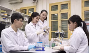Đại học Quốc gia Hà Nội ở vị trí 1.059 các trường tốt nhất về học thuật