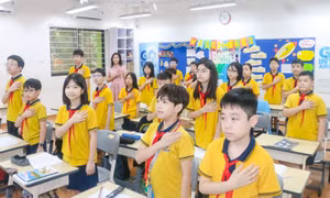 Giáo dục lịch sử cho học sinh qua truyền hình trực tiếp 70 năm Chiến thắng Điện Biên Phủ 