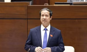 Bộ trưởng Bộ Giáo dục và Đào tạo Nguyễn Kim Sơn: ‘Hai năm ứng phó với dịch bệnh cho thấy những nỗ lực rất đáng ghi nhận của các thầy, cô’ 