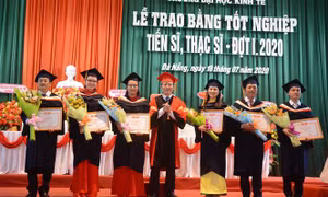 Tuyển sinh thạc sĩ sẽ sử dụng phương thức xét tuyển hoặc xét tuyển kết hợp với thi tuyển