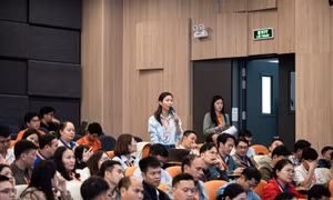 Kiến tạo môi trường hướng nghiệp hiện đại, cá nhân hóa cho học sinh phổ thông