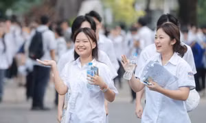 Công bố phổ điểm 12 môn thi tốt nghiệp THPT 2025 