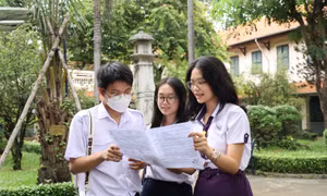 Đề Hóa học có sự phân hóa mạnh và yêu cầu thí sinh hiểu sâu sắc bản chất