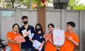 Những lời nhắn 'dễ thương' tiếp sức cho sĩ tử trên cả nước