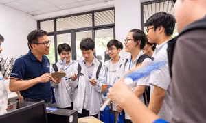 Nhiều hoạt động tư vấn, hướng nghiệp trải nghiệm tại trường đại học 