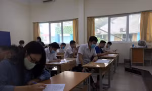 Điểm sàn Đại học Ngoại thương Hà Nội dao động từ 16,5-18