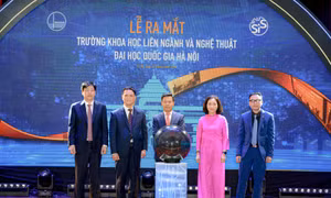  Ra mắt Trường Khoa học liên ngành và Nghệ thuật