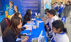 Bỏ xét tuyển sớm có lợi cho thí sinh thi tuyển đại học năm 2025