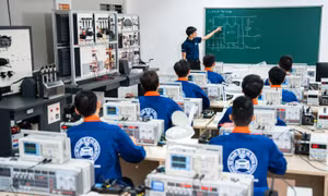 Hoàn thiện các phương thức tuyển sinh từ năm 2025 bảo đảm chất lượng và công bằng