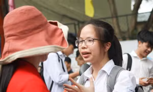Thí sinh vào lớp 10 Hà Nội có hai ngày xem danh sách dự tuyển 