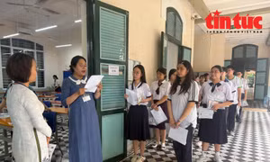 Thí sinh sẵn sàng làm bài thi môn Toán kỳ thi tốt nghiệp THPT 2026