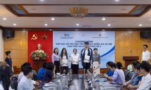 Nhiều trường đại học hỗ trợ sinh viên bị ảnh hưởng bởi bão lũ