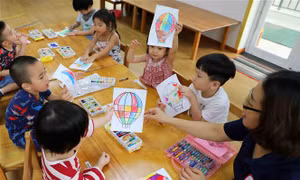 Hà Nội ngăn chặn những cơ sở trông trẻ không phép