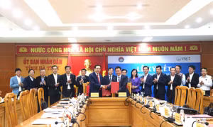Tiến tới xây dựng Trường Đại học Hà Tĩnh là trường thành viên của Đại học Quốc gia Hà Nội 
