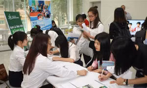 Học viện Ngân hàng công bố điểm chuẩn đại học, ngành cao nhất là 26,75 điểm