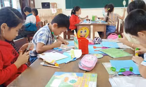 Trường học khu vực miền Trung hồi sinh sau lũ lụt