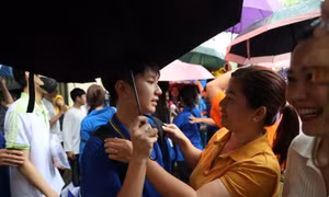 Gợi ý đáp án môn Toán, kỳ thi tuyển sinh lớp 10 năm 2024 tại Hà Nội