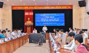 Lương giáo viên, chứng chỉ hành nghề được đặt ra trong dự thảo Luật Nhà giáo 