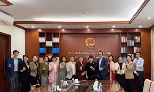 Tăng cường kết nối giữa các cơ sở giáo dục đại học Việt Nam với Vương quốc Anh 