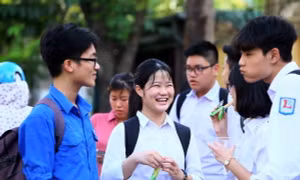 Hà Nội hướng dẫn xác nhận nhập học trực tuyến và trực tiếp vào lớp 10