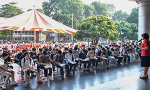Đại học Bách khoa Hà Nội đón khoảng 10.000 tân sinh viên nhập học