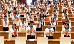 263 đại biểu thiếu nhi họp phiên giả định Quốc hội trẻ em lần thứ I