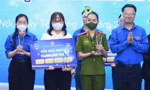 Olympic tiếng Anh dành cho cán bộ trẻ lần đầu tổ chức trực tuyến thành công