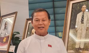 Thể chế hóa chính sách hỗ trợ công chức đi làm xa khi sáp nhập tỉnh