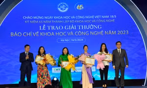 Khởi động Giải thưởng báo chí về khoa học, công nghệ, đổi mới sáng tạo và chuyển đổi số năm 2025