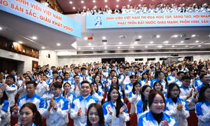 Sinh viên cần làm chủ, thay vì chỉ thụ hưởng các sản phẩm khoa học, công nghệ