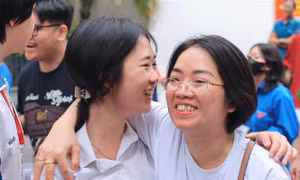 Hà Nội công bố điểm thi vào lớp 10 THPT chuyên năm học 2024 -2025 