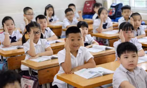 Giáo viên thông tin về bài tập về nhà dịp Tết 