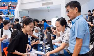 Tuyển sinh đại học 2026: Cơ cấu nguồn nhân lực dịch chuyển về khoa học, công nghệ 