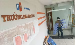 Trường Đại học FPT dự kiến mua 100.000 liều vaccine COVID-19 cho sinh viên, giảng viên