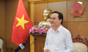 Sau khi có phổ điểm tốt nghiệp THPT sẽ tiến hành đối sánh với học bạ