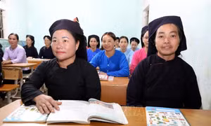 Lạng Sơn triển khai nhiều giải pháp nâng cao hiệu quả công tác xóa mù chữ