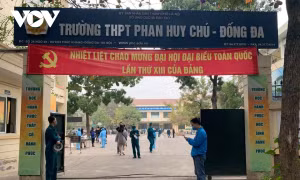 Tham quan qua vùng dịch, hơn 600 học sinh trường THPT Phan Huy Chú phải xét nghiệm nhanh COVID-19