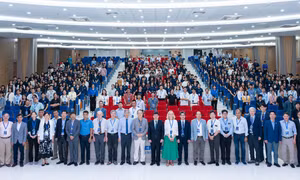 Nhà khoa học quốc tế và Việt Nam chia sẻ các thành tựu của Vật lý 