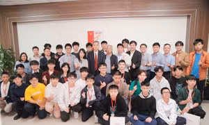 Tạo dựng nhân tố xuất sắc hướng tới Olympic quốc gia AI 