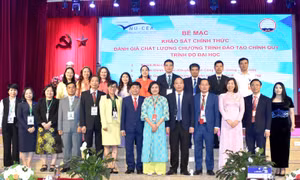 Chương trình đào tạo của Học viện Báo chí và Tuyên truyền phù hợp với thực tế 
